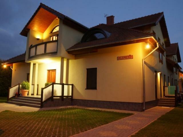 Dom Goscinny Klemens Debki Bagian luar foto