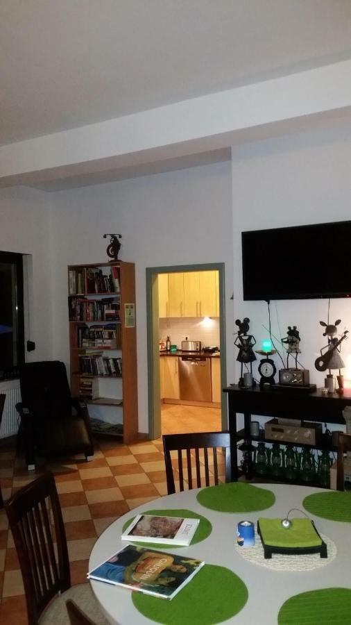 Dom Goscinny Klemens Debki Bagian luar foto